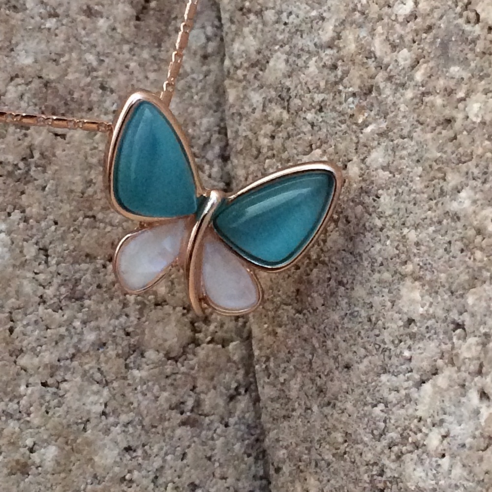 Butterfly Pendant - Picture 3 of 5